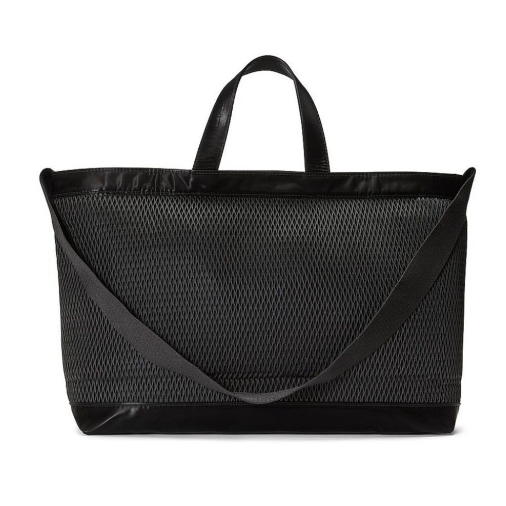 Black Victoria’s Secret mesh workout tote - Picture 3 of 4